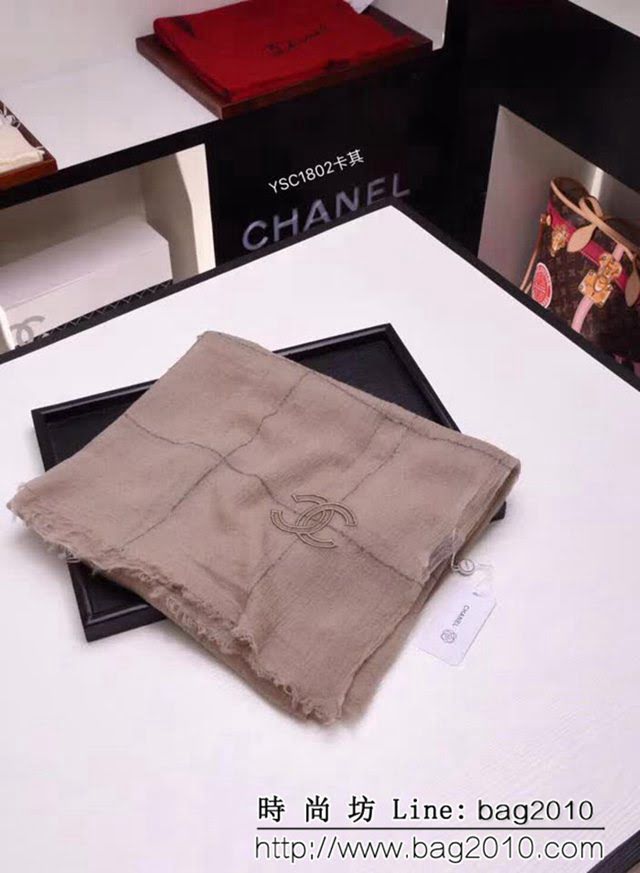 CHANEL香奈兒官網同步 小香純羊絨超薄款圍巾 YSC1802 LLWJ6542
